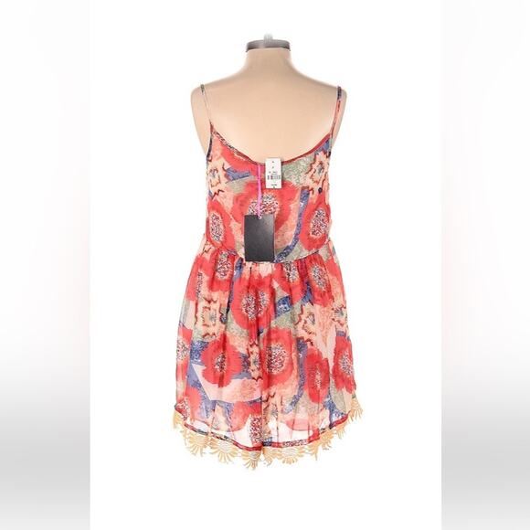 NWT LF Chandelier fuchsia and orange chiffon and crochet romper, size m - Picture 2 of 9